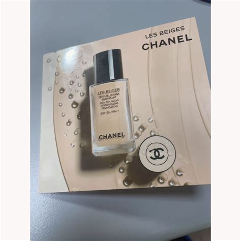 chanel 水粉底|粉底 .